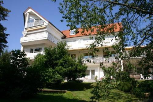 Hotel Cafe Talblick Vielbrunn Buitenkant foto